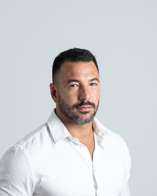 Retrato de Marcelo Bustos